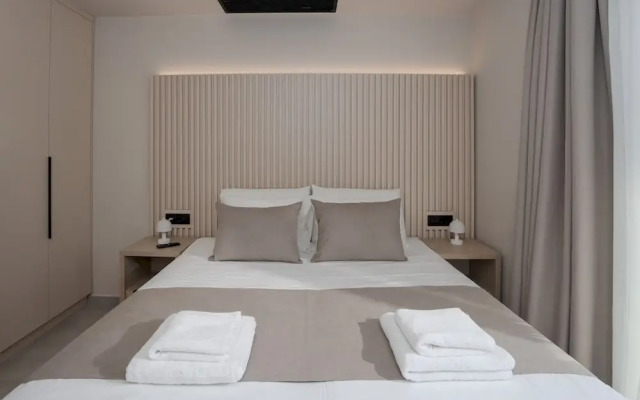 Potame Suite by Estia Garden View