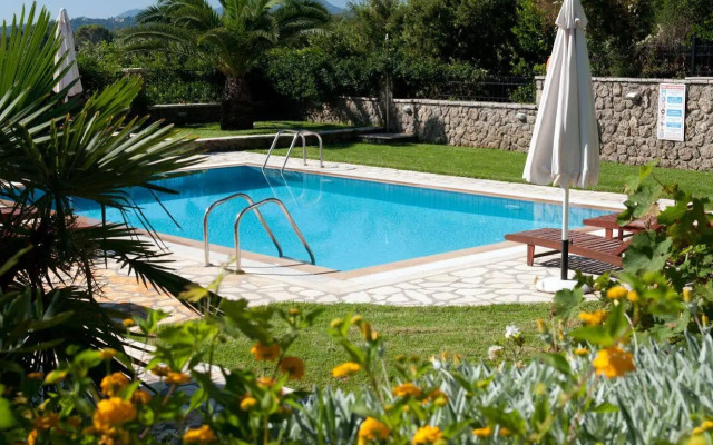 Luxury Villa Lemonia With Private Pool