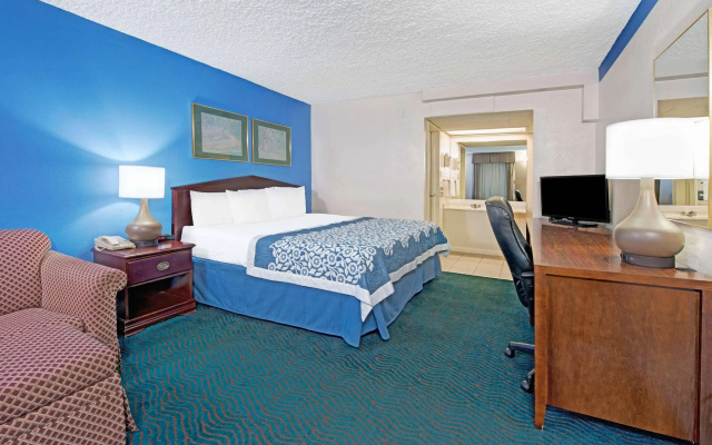 Days Inn by Wyndham St. Louis Lindbergh Boulevard