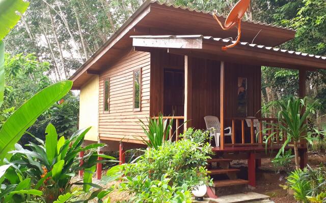 Lanta Maikeaw Bungalow