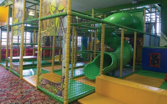 Best Western Plus Pastures Hotel