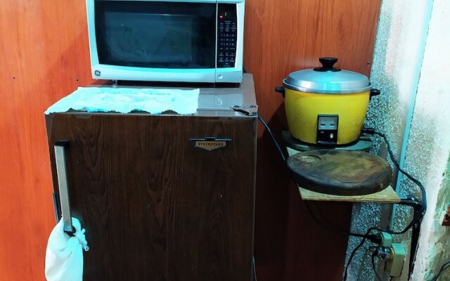 Hostal Latitud Ecuem