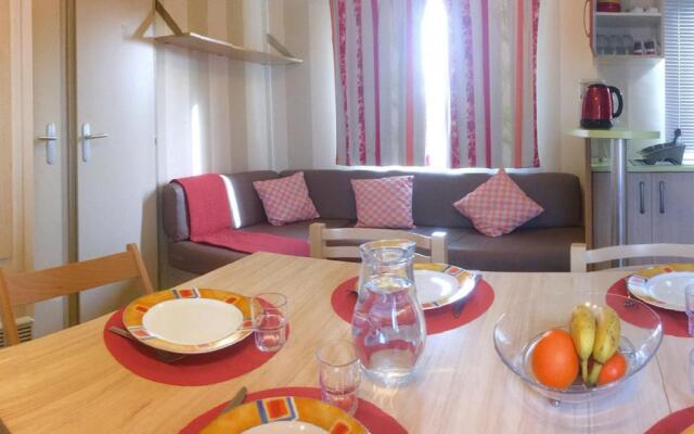 Mobilhome Climatisé 3ch 6p Dans Parc Des 7 Fonts