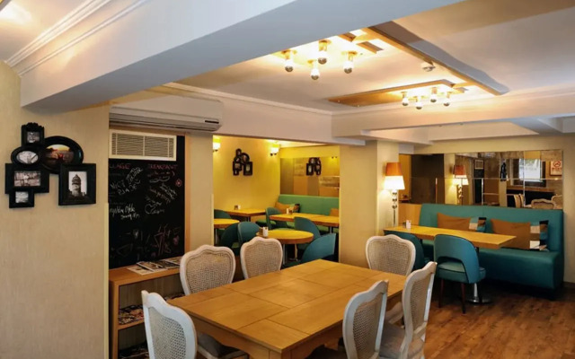 Collage Pera Hotel - Special Class