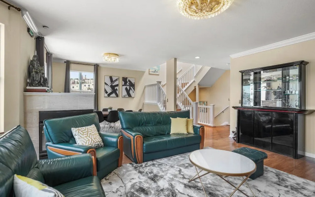 Beautiful 2BR in Silver Terrace