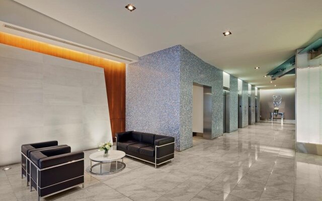 Churchill At 90 Washington Street