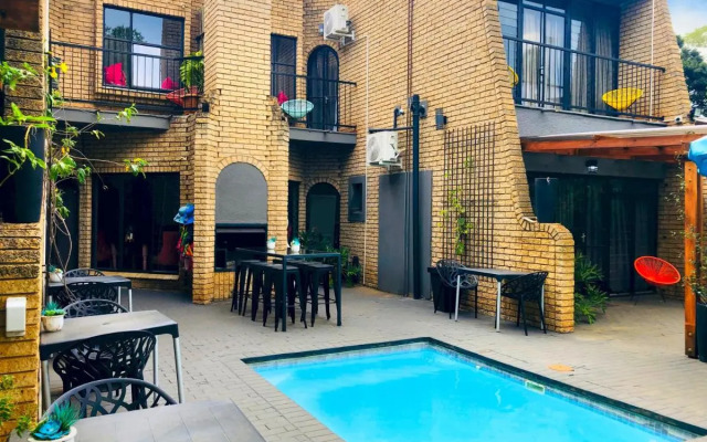 Grafiti Boutique Hotel