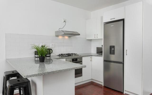 Keerom Apartments by Propr