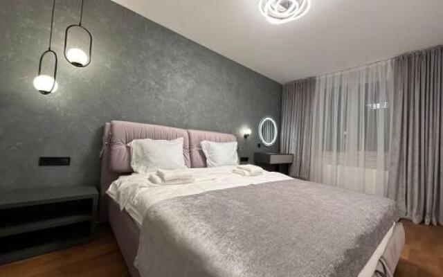 Apartment on Zamarstynivska 5