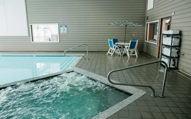 Breakers Resort & Beach Bar