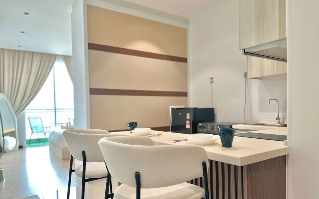 Paragon Suites CIQ By Stayrene