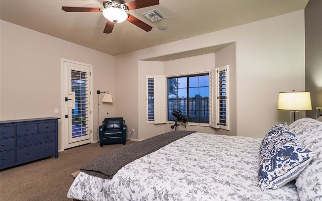 Palm Valley 4 BR by Casago