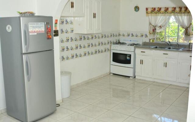 Paradise Palms Jamaica Vacation Rental
