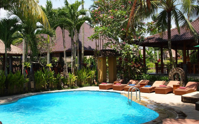 Saren Indah Hotel