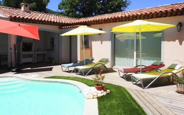 Pretty and Modern Villa With Private Pool, Cavalaire-sur-mer