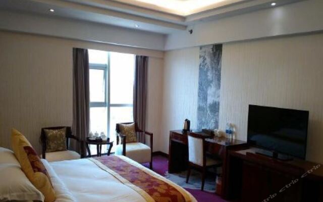 Xuanwei Meihuan Hotel