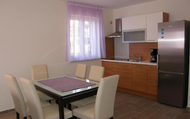 Smojver - Two Bedroom No.3