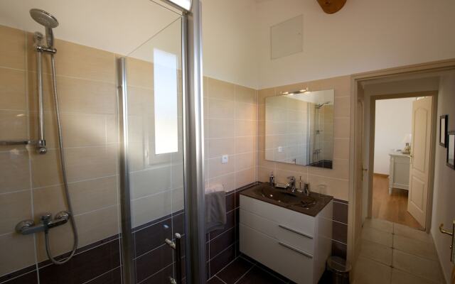 Le Hameau de l'Oliveraie