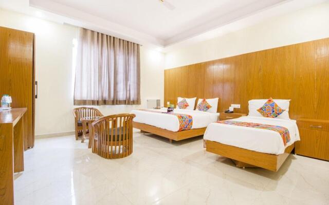 Fabhotel Aries