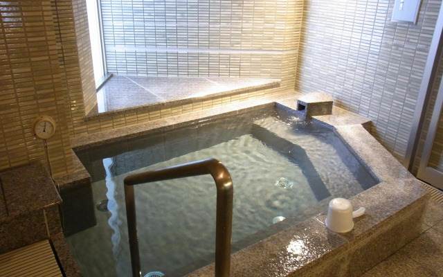 Tsuruga Manten Hotel Ekimae