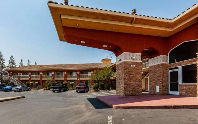 Motel 6 Stockton East CA