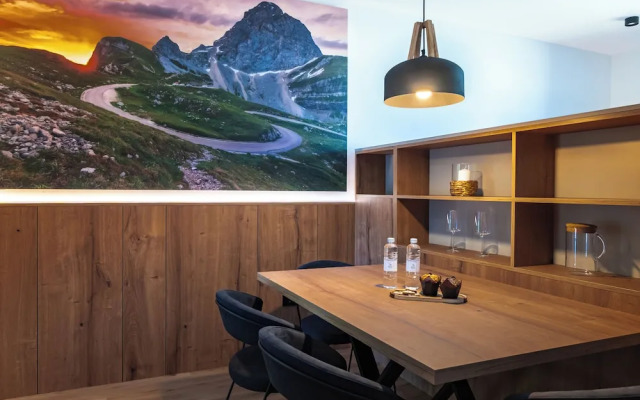 Gora Luxury Apartment