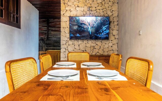 Alam Desa Homestay by AGATA