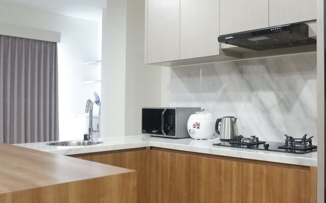 Luxurious & Spacious 3BR Apartment at Grand Sungkono Lagoon