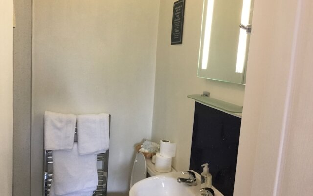 Dunclutha Guest House