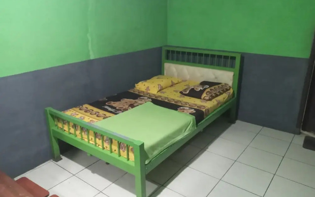 Penginapan 99