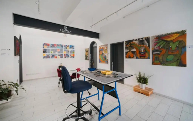 Larimar  Gallery y Hotel Boutique