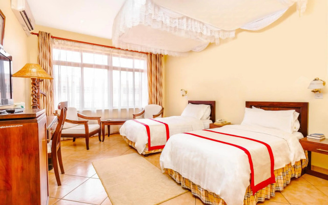 New Safari Hotel