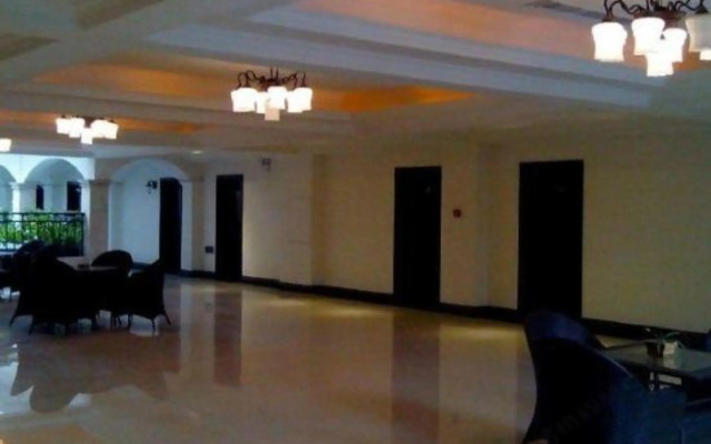 Zhonghui Hotel