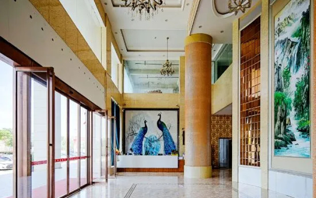 Changsha Xiangyihe Hotel (Jinpenqiu Subway Station)