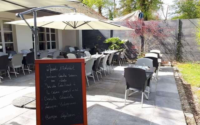 Campanile Orleans La Source