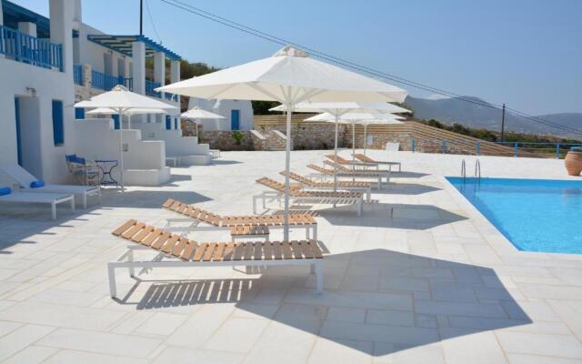 White Blue Houses & Apartments Paros
