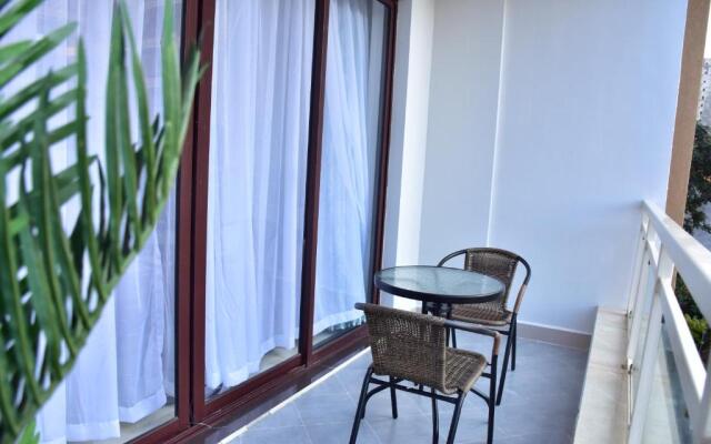 Dreamhouse 2-Bedroom Apartment