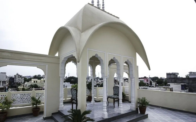 Kishanpur Haveli By OYO Rooms
