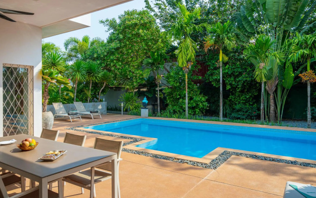 The Friendship Villa by Amatak