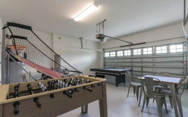 Champions Gate 1501maid