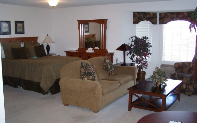 Highland Estates Resort Hotel