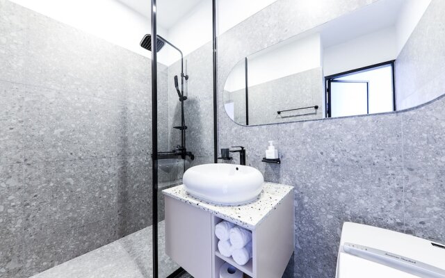 Ocean the point Hotel