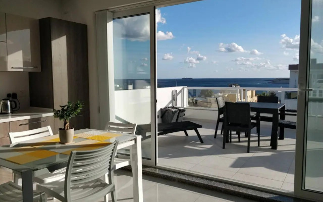 Sea View Penthouse with large terrace IROM1-1