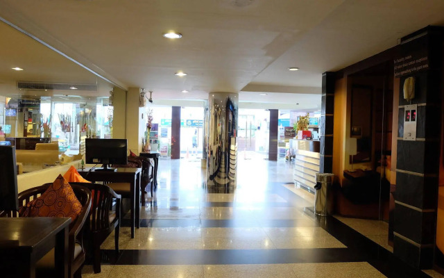 Grand Business Inn