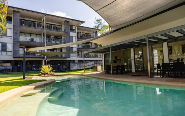 Beaches on Lammermoor Apartments