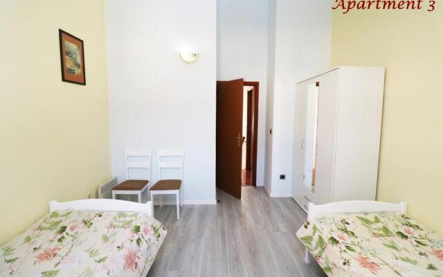 Old Town Rooms and Apartment