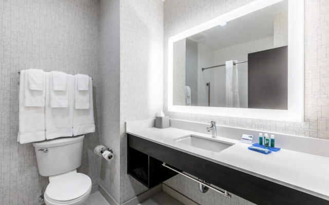 Holiday Inn Express & Suites Jersey City North - Hoboken by IHG