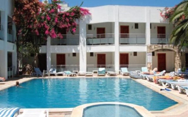 Parilti Otel