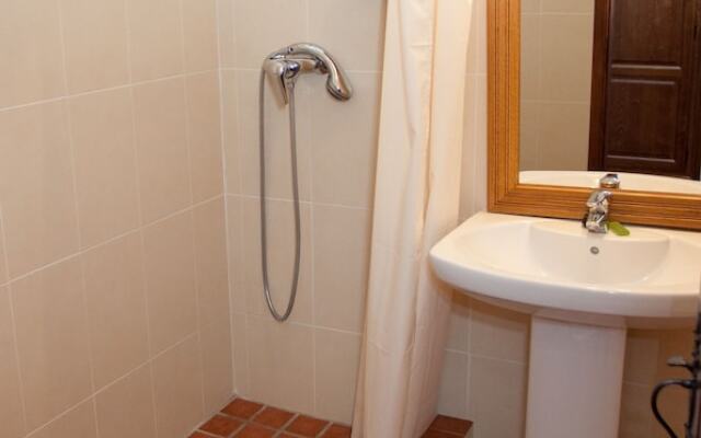 Herdade Naveterra Rural Lodge & Spa