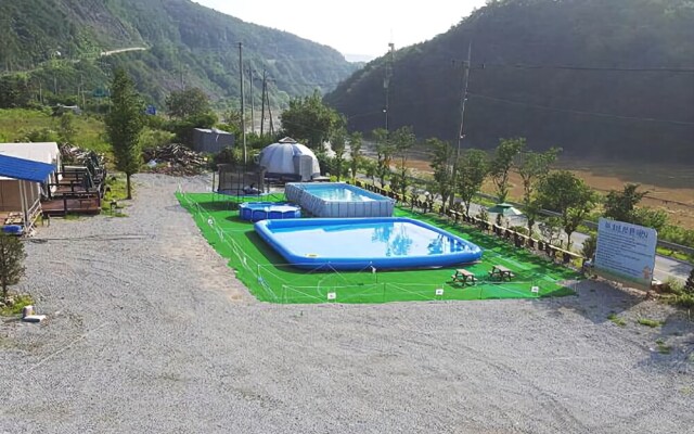 Yeongwol Dong-river Glamping&pension